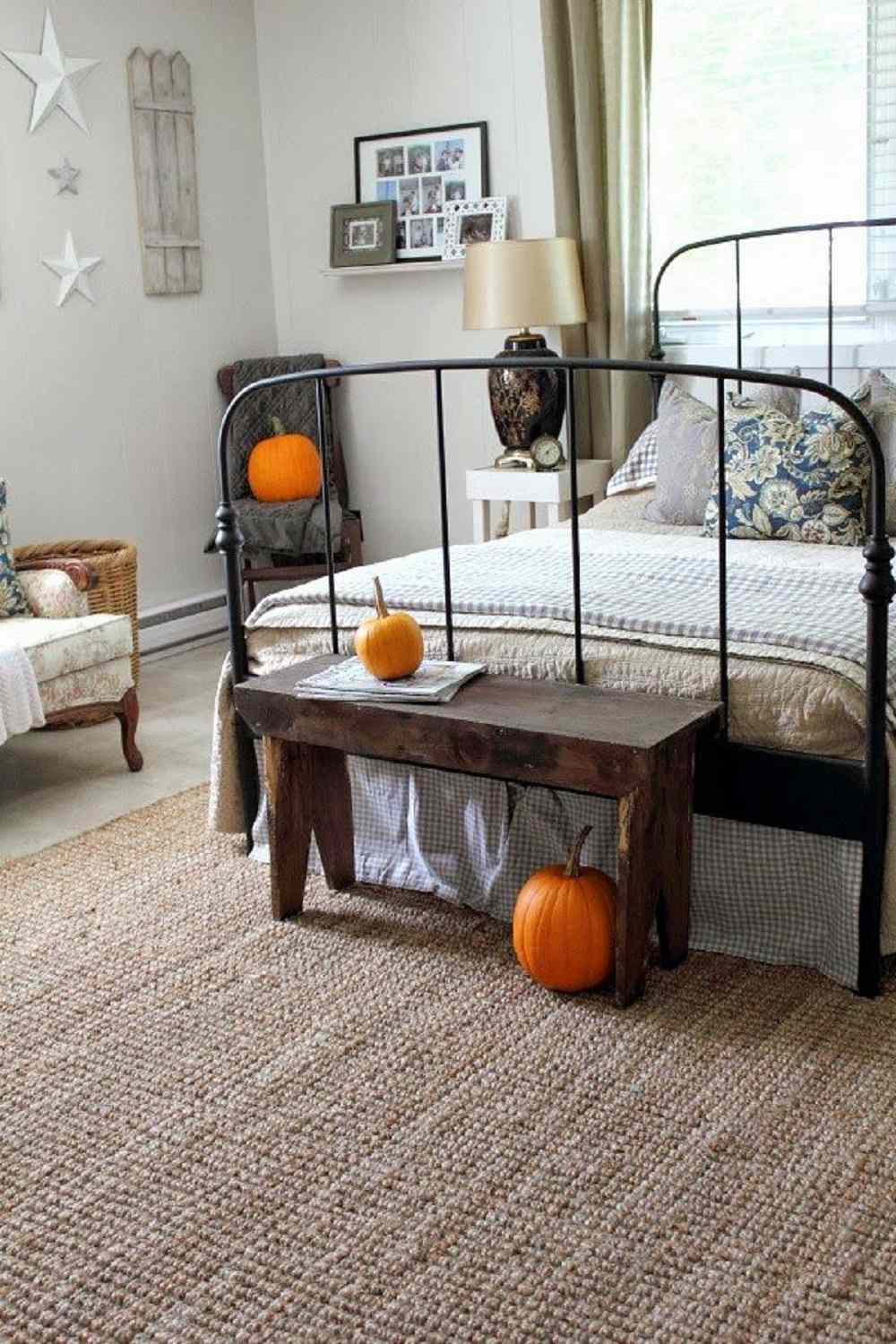 Bezauberndes Schlafzimmer im Landhausstil