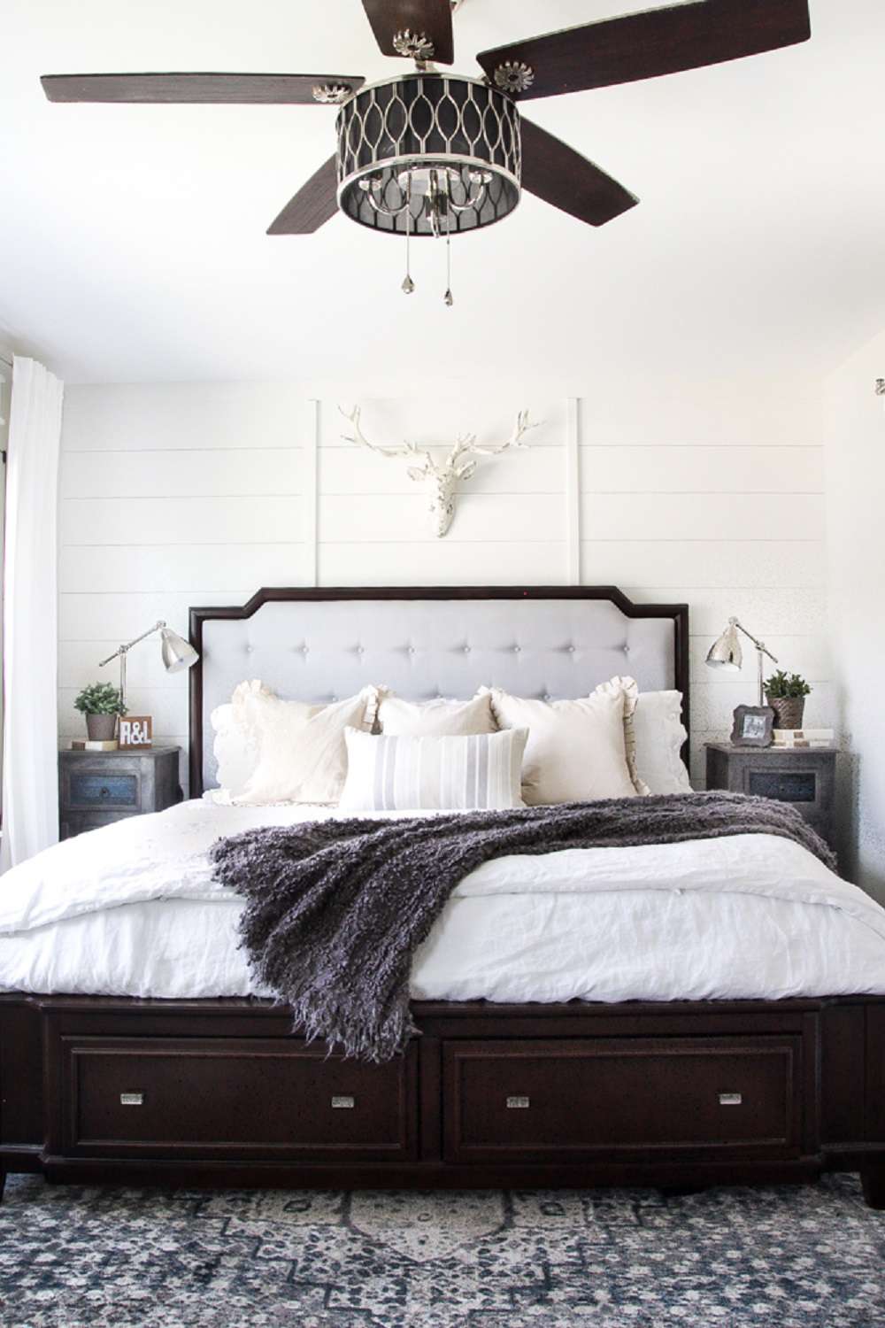 Modernes Schlafzimmer im Landhausstil