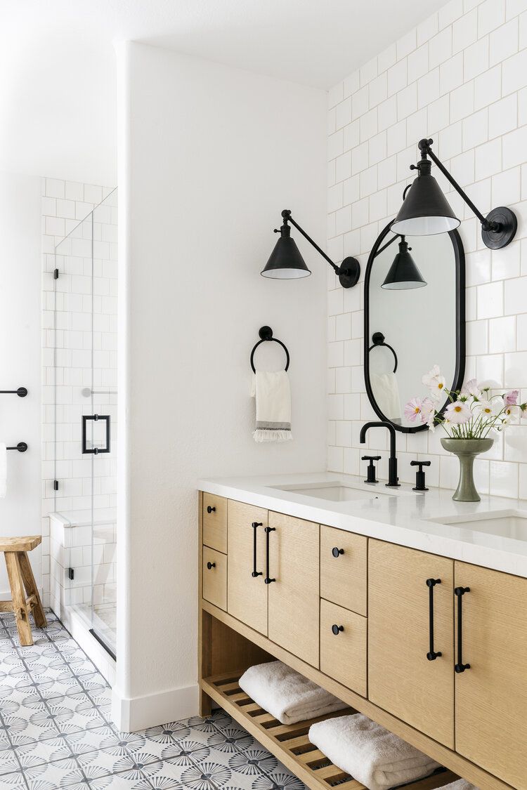 Badezimmer im Landhausstil