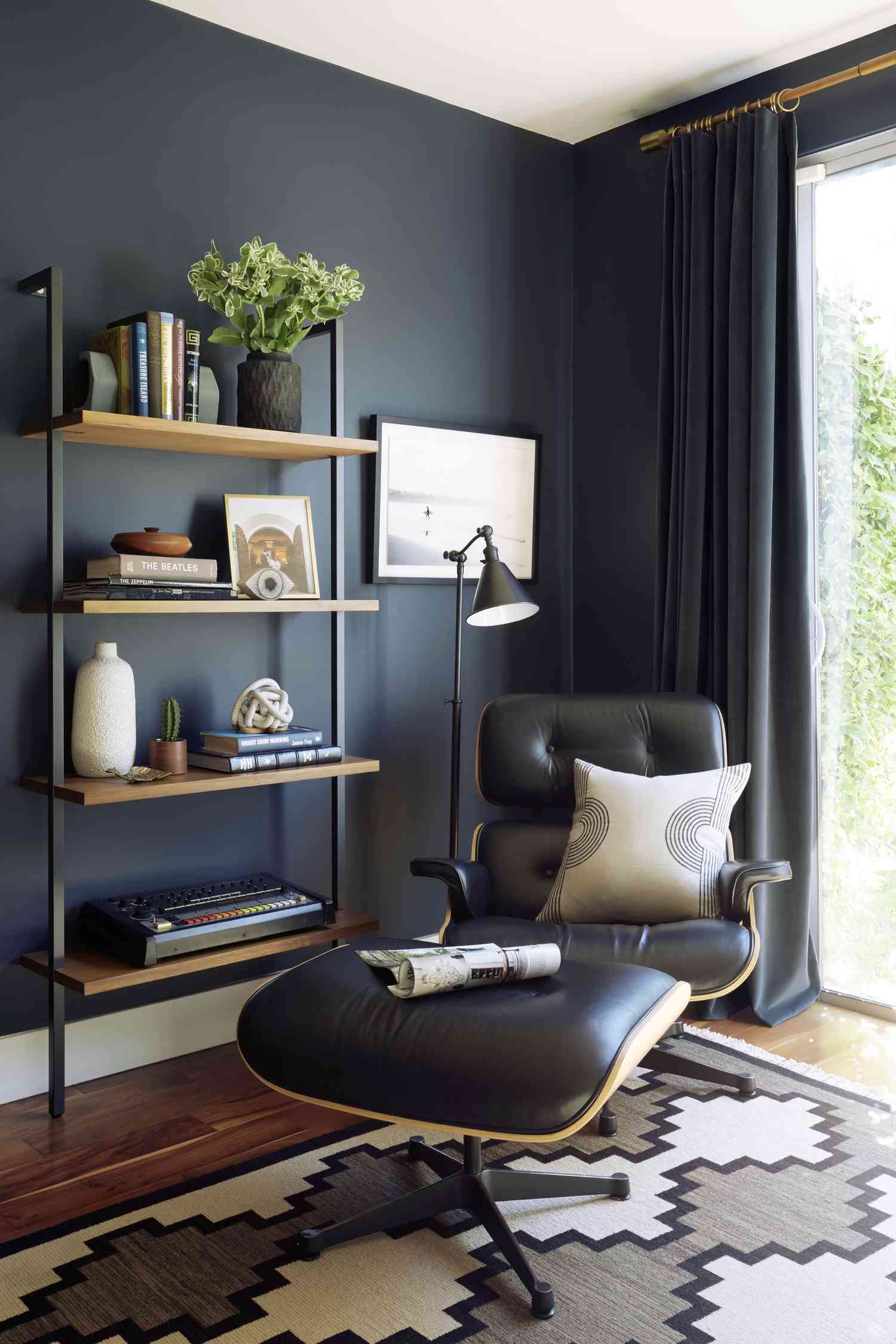 Moody Teal Office