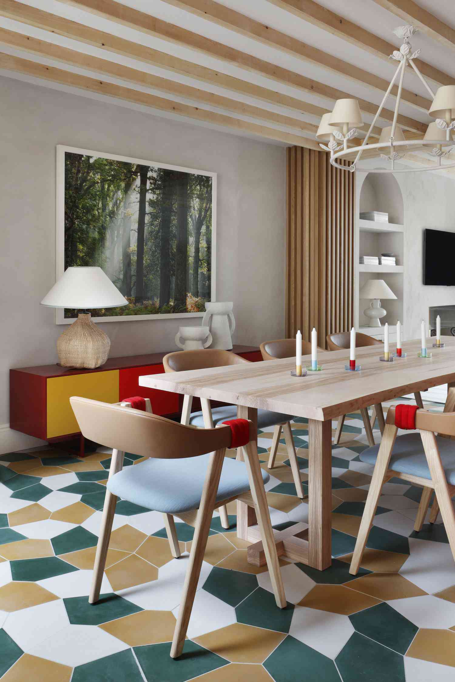 Was ist Maximalismus? Hier erfahren Sie, wie Sie maximalistisches Design erstellen 14 maximalistisches Esszimmer
