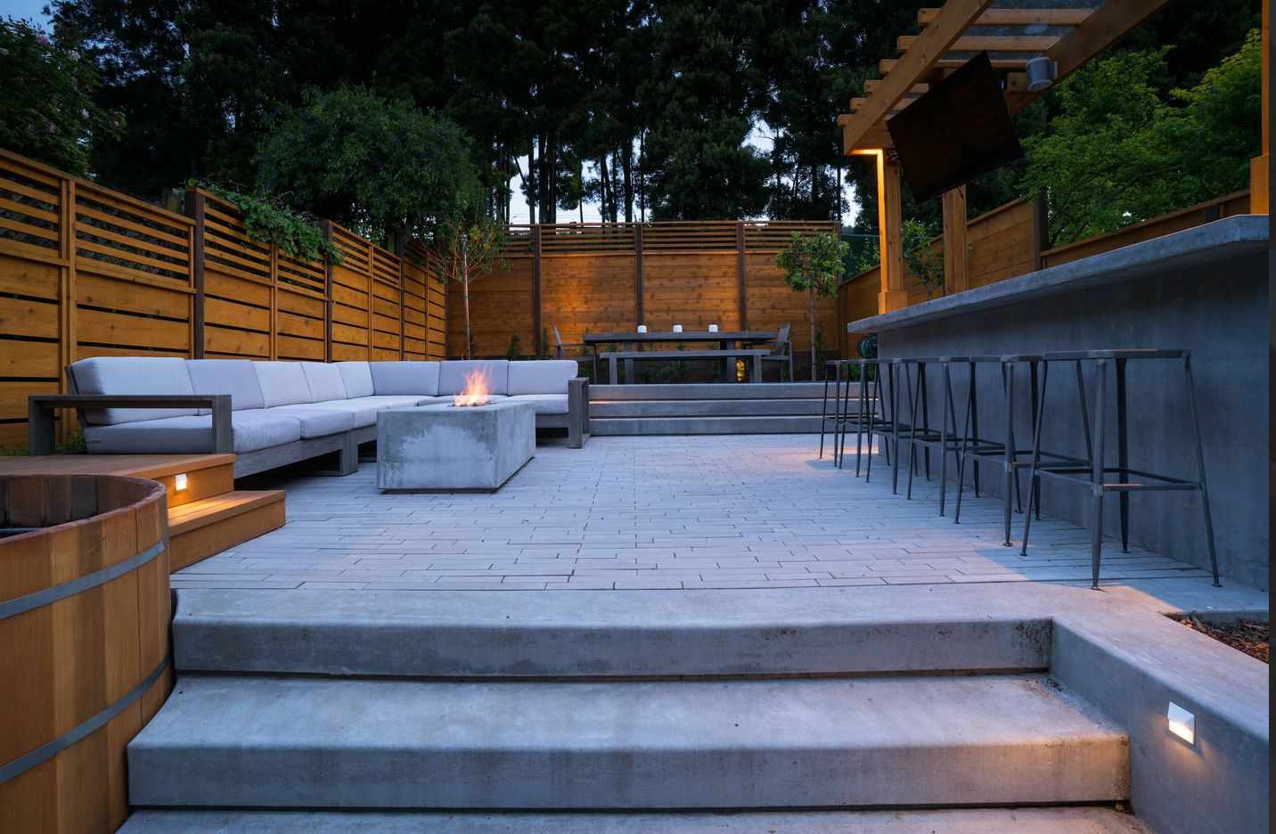 outdoor bar with fire pit ideas