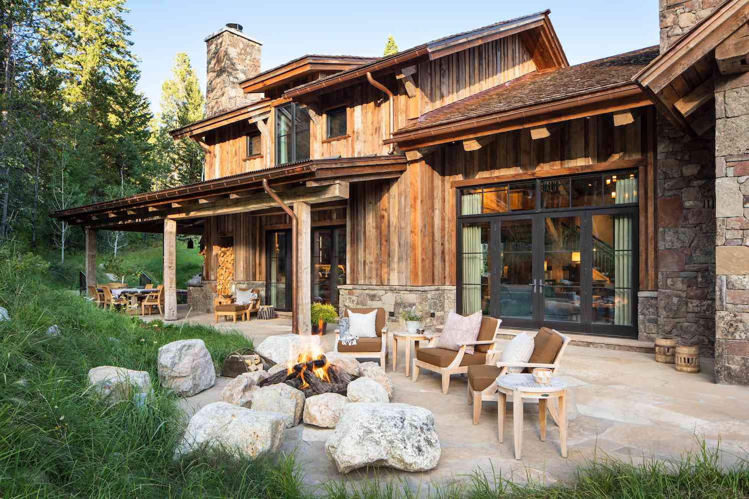 rustic western fire pit ideas