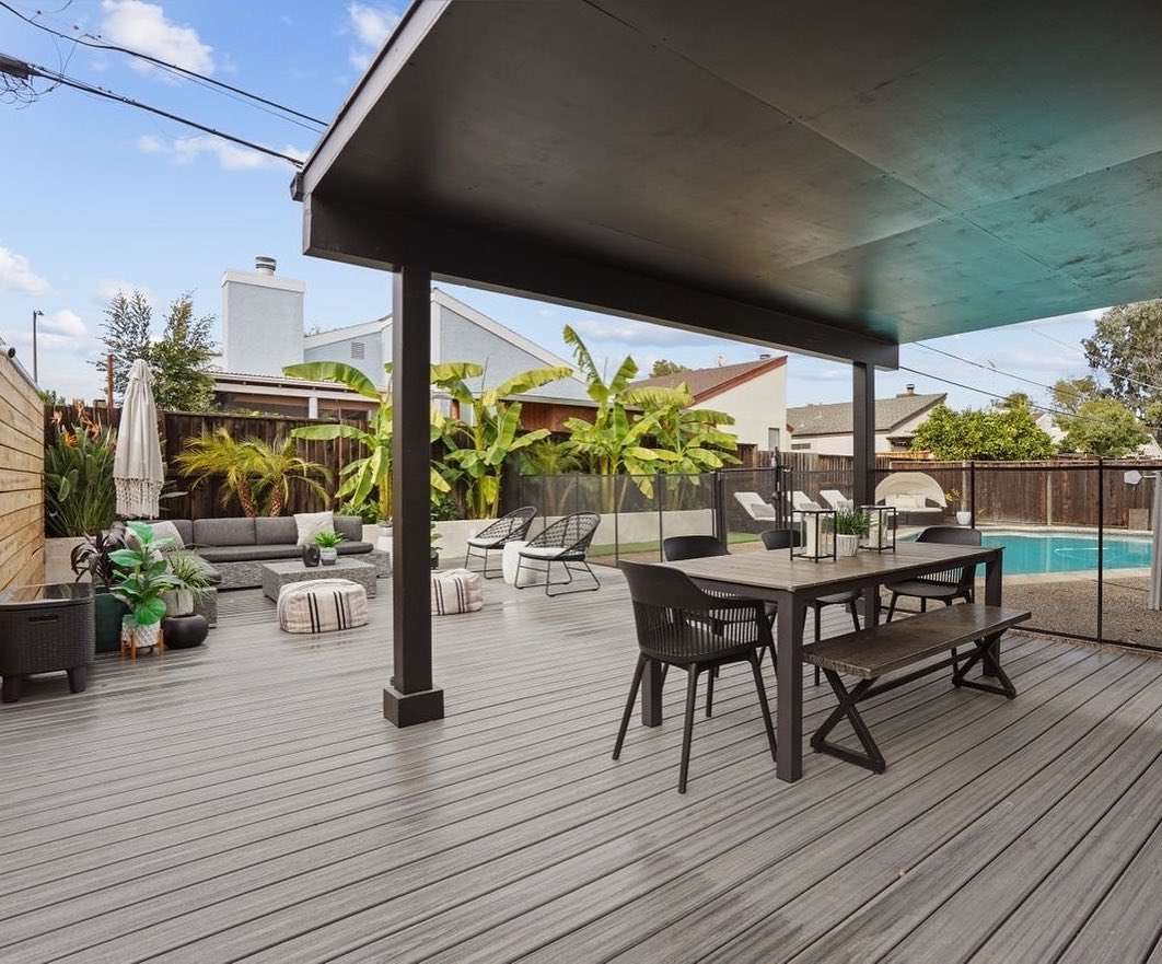 Pooldeck