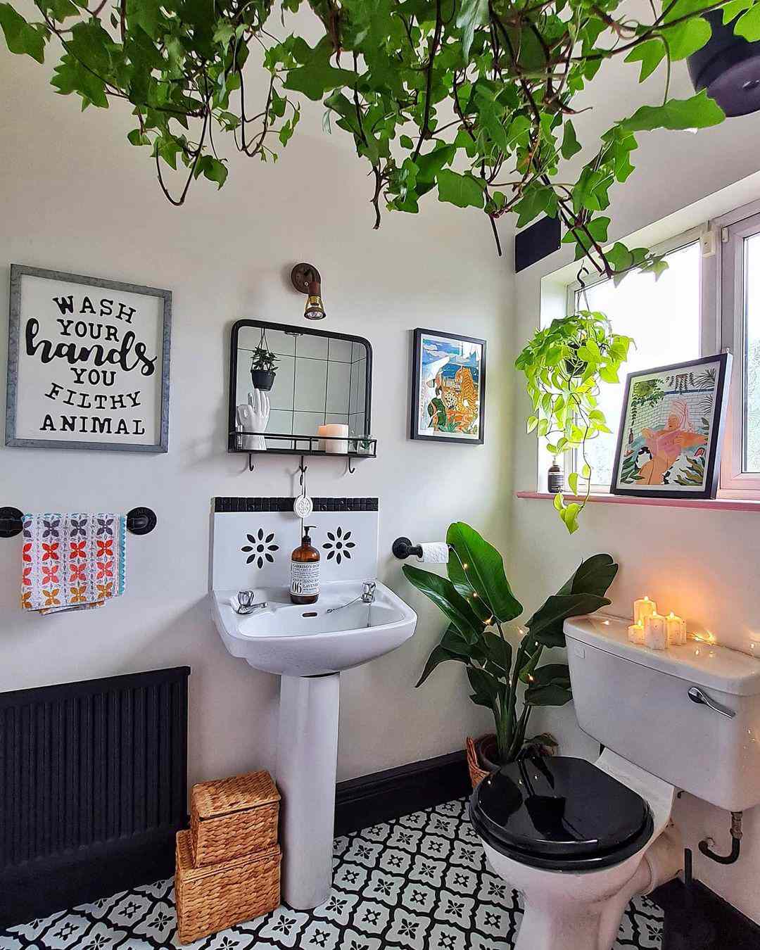 Was ist Maximalismus? Hier erfahren Sie, wie Sie maximalistisches Design erstellen 2 maximalistisches Badezimmer