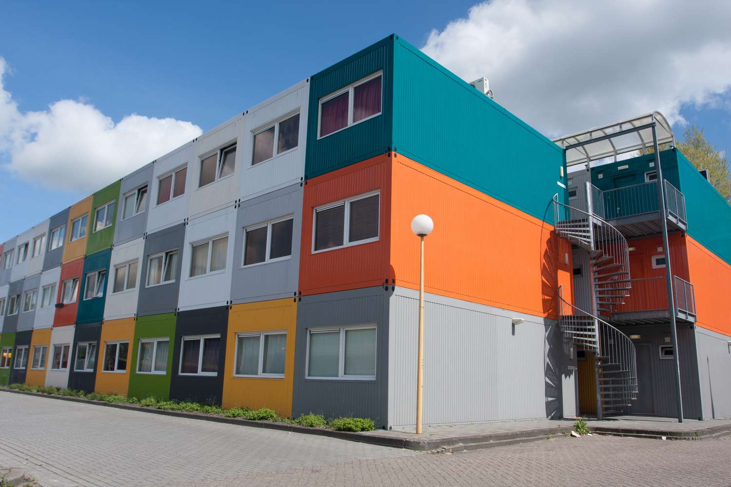 Was ist nachhaltige Architektur? 2 Gehäuse für Versandcontainer