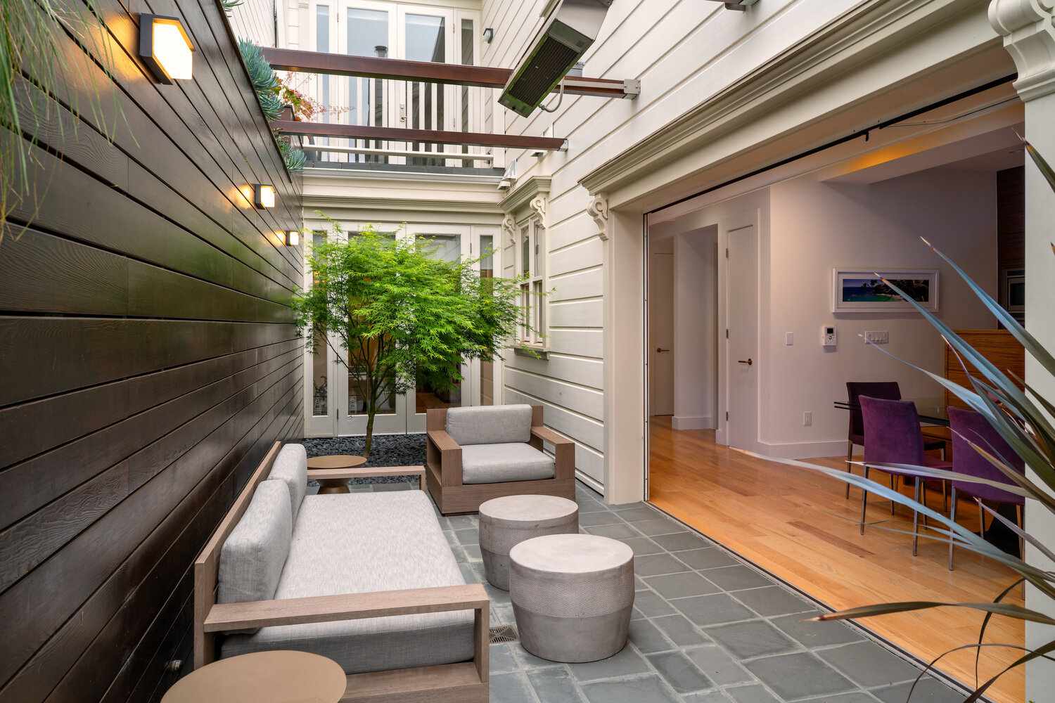 side courtyard ideas