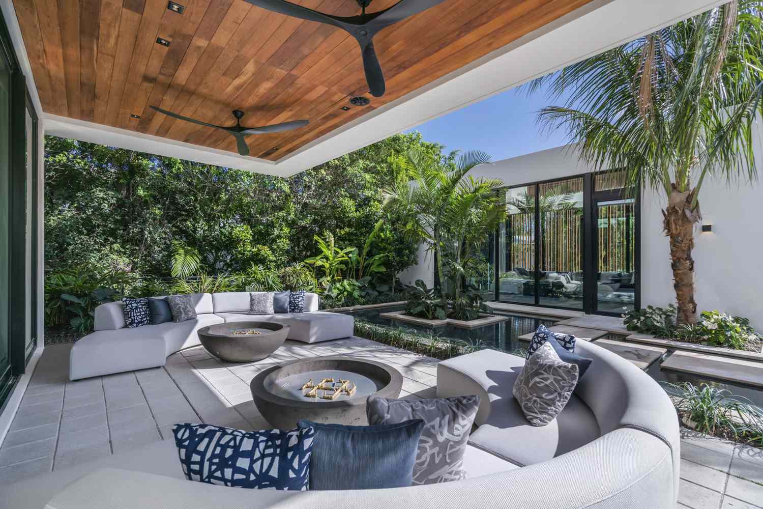 courtyard ideas