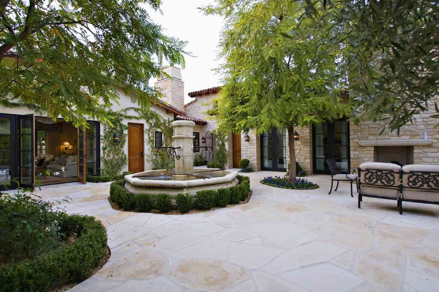 courtyard ideas