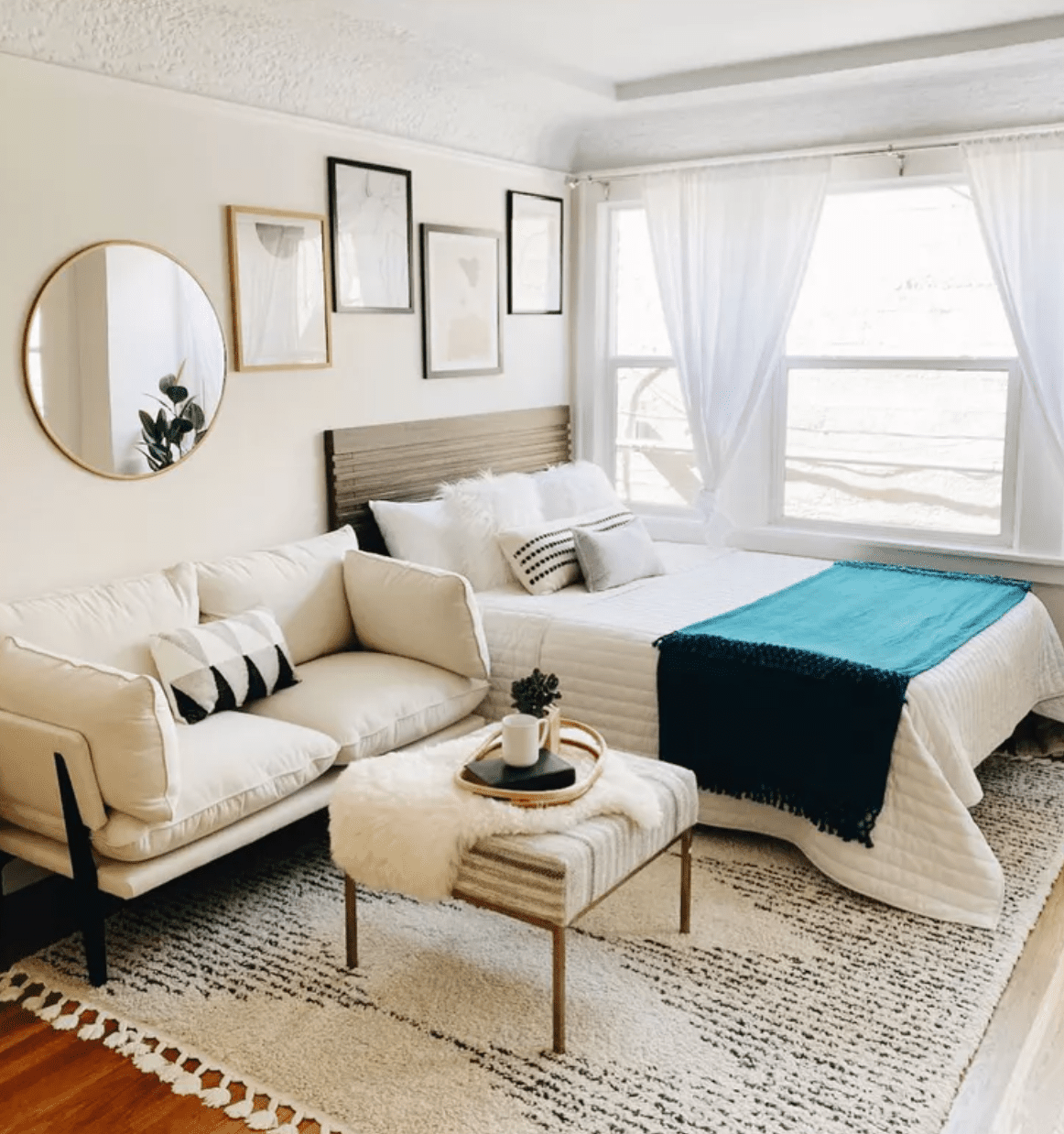 Schlafzimmer mit Minicouch