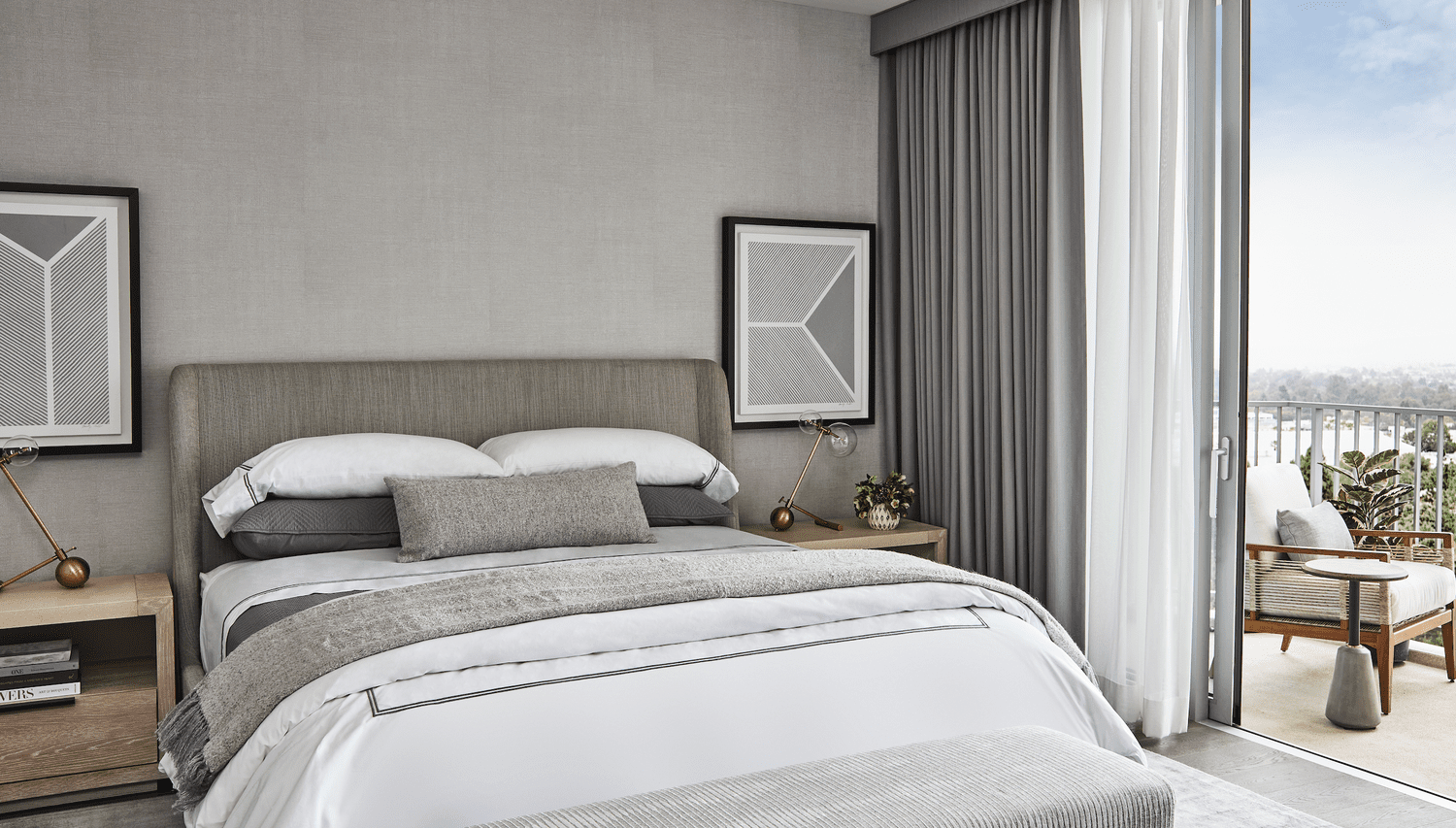 Graues Schlafzimmer mit strukturierter Tapete