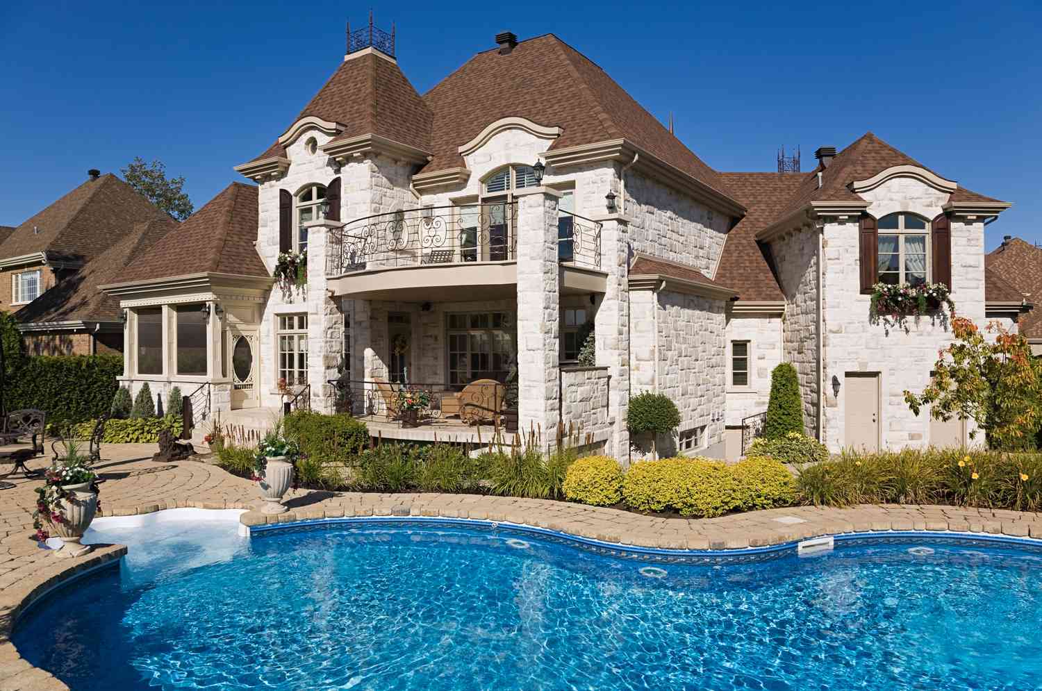 Was ist ein McMansion? Geschichte, Eigenschaften und Kritik 8 Was ist ein McMansion