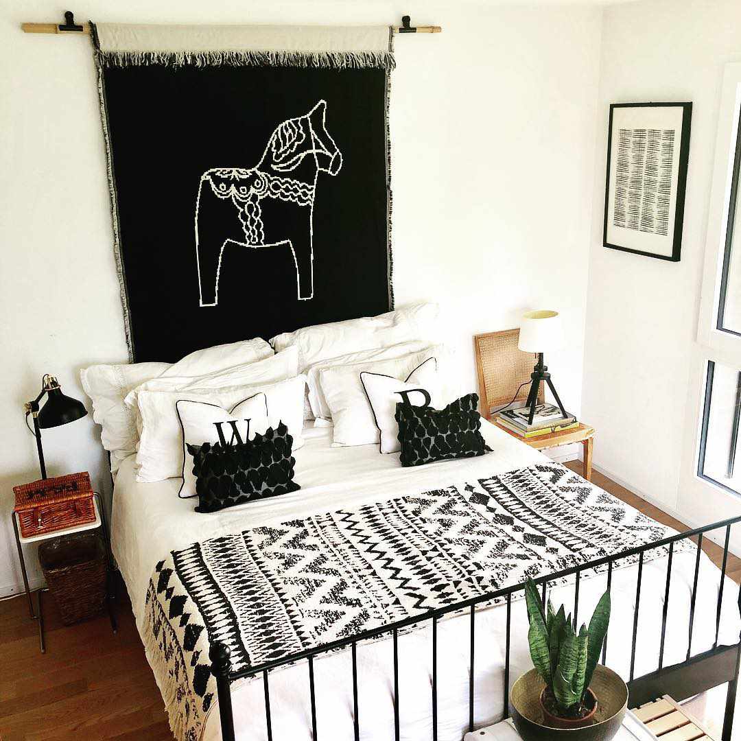 Schwarz -Weiß -Boho -Raumzimmer