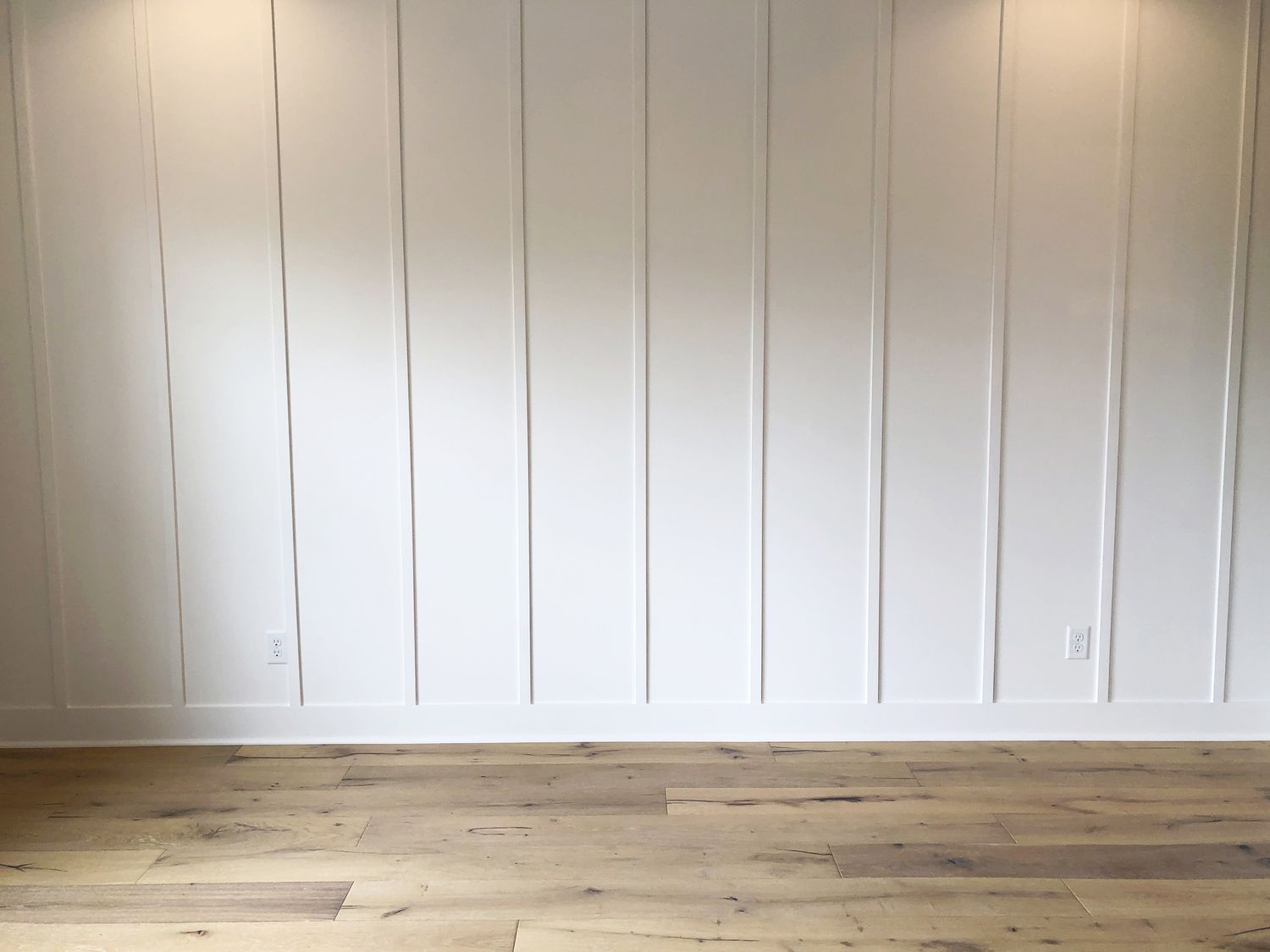 7 Arten von Holzvertäfelungen für Ihr Zuhause 8 Board- und Latten -Panel