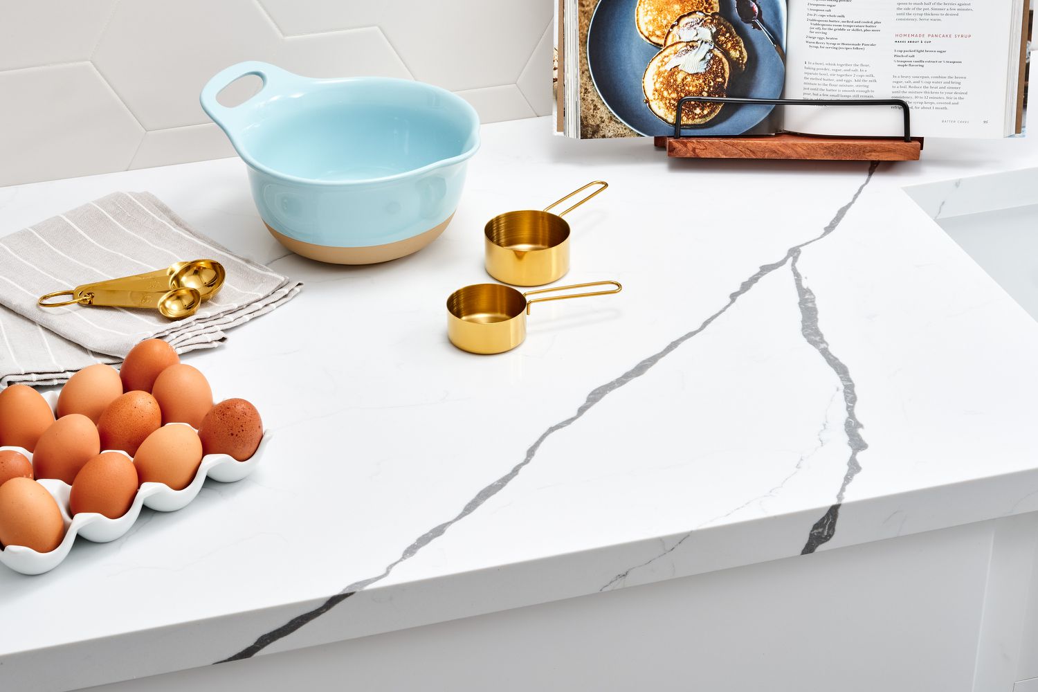 15 Best Countertop Materials for Kitchens 2 White quartz kitchen countertop