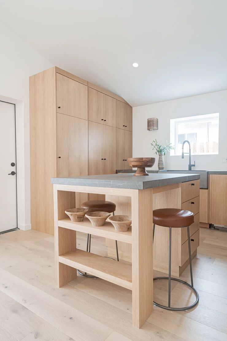 Neutral kitchen
