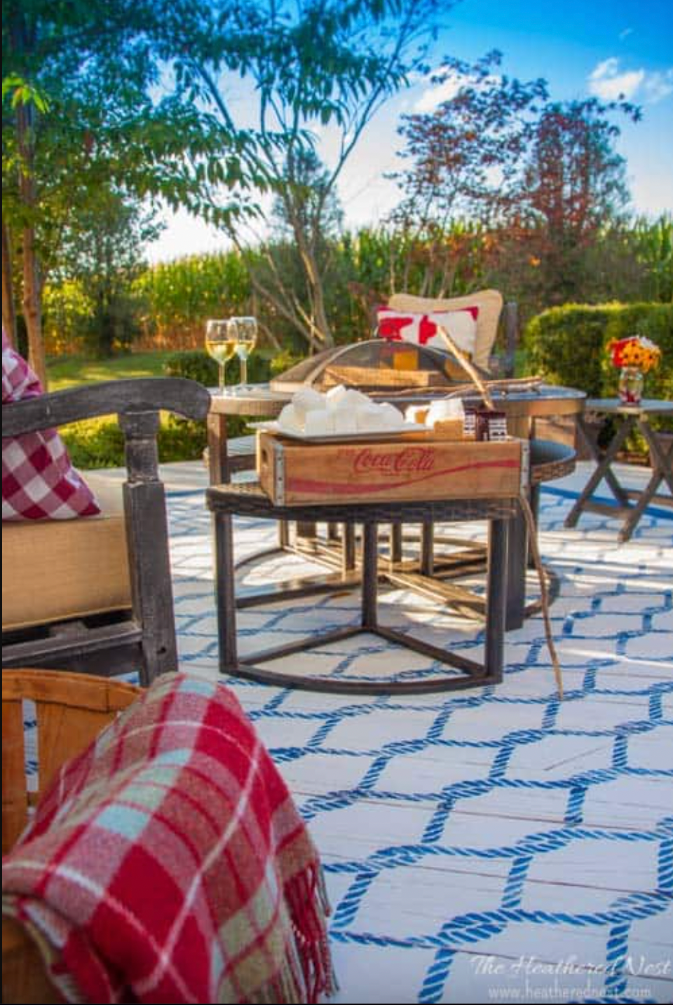 diy outdoor painted rug on deck