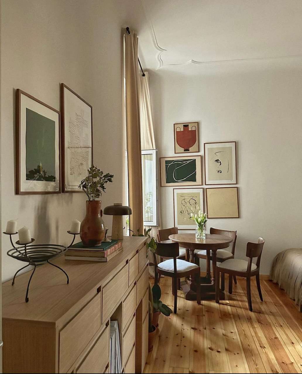 Neutrales Wohnzimmer/Esszimmer