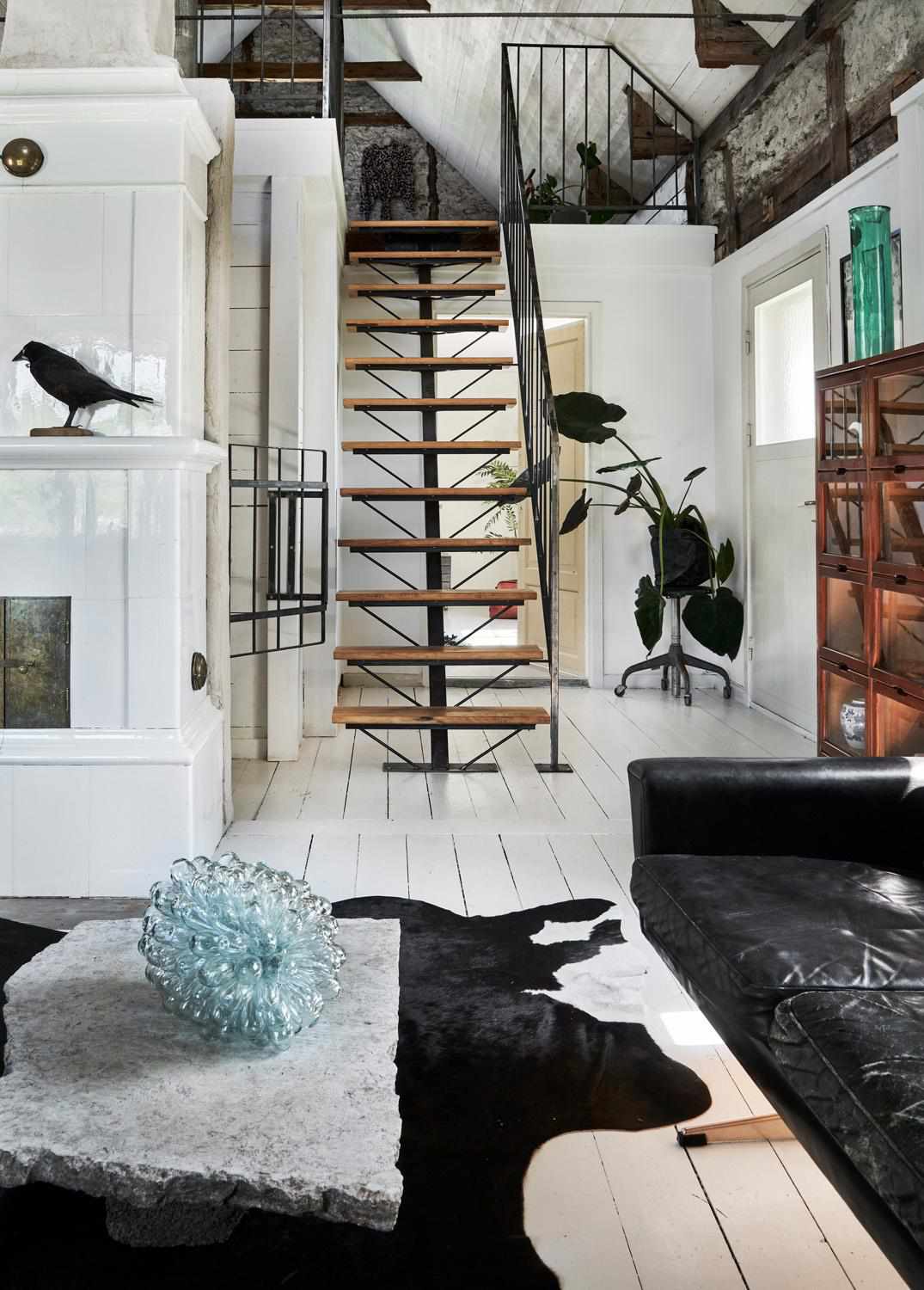 Moderne Mezzanine -Treppe