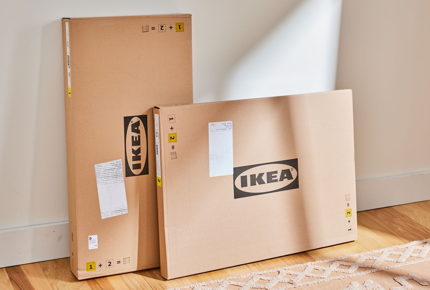 Ikea Boxen mit unangemessener Kommode namens Koppang