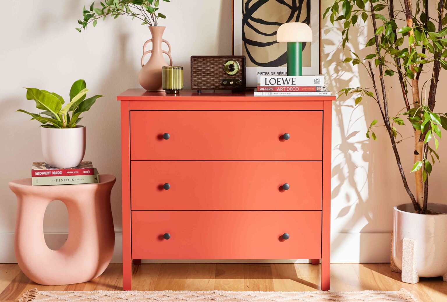 1743410205 So malen Sie IKEA Moebel sodass Ihre Hacks tatsaechlich von