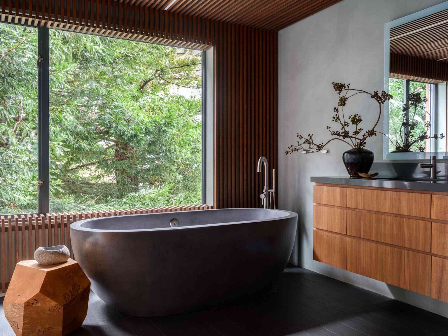 1743412167 So dekorieren Sie ein Badezimmer im Japandi Stil wie ein Designer