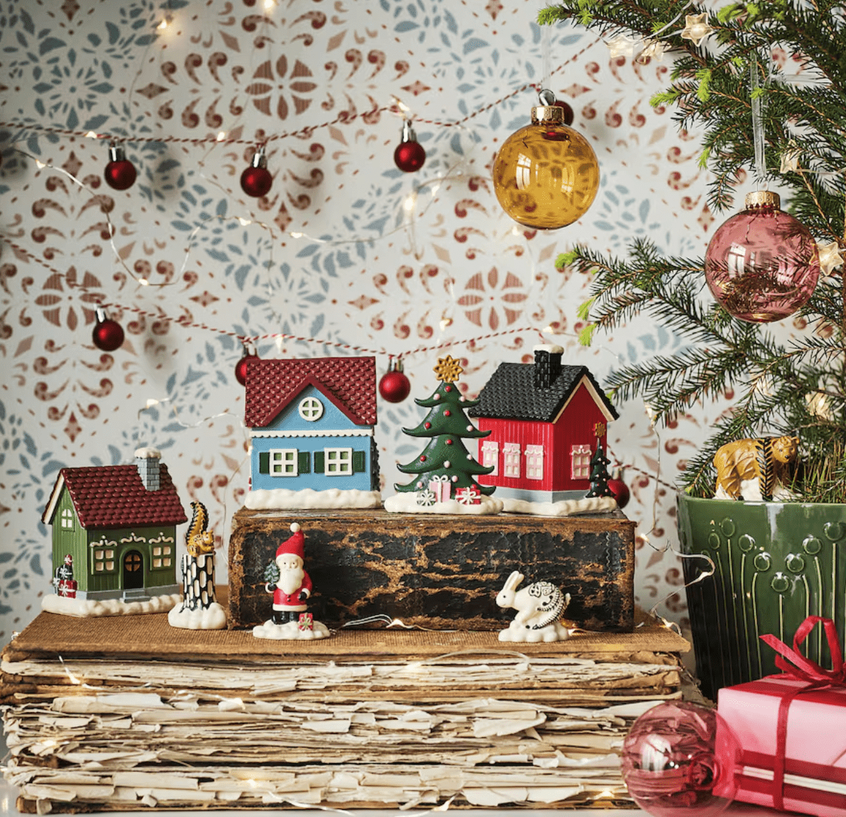 IKEA hat gerade eine neue Ferienlinie fallen lassen, und wir sind bereits aufgestockt 2 Winterdorf