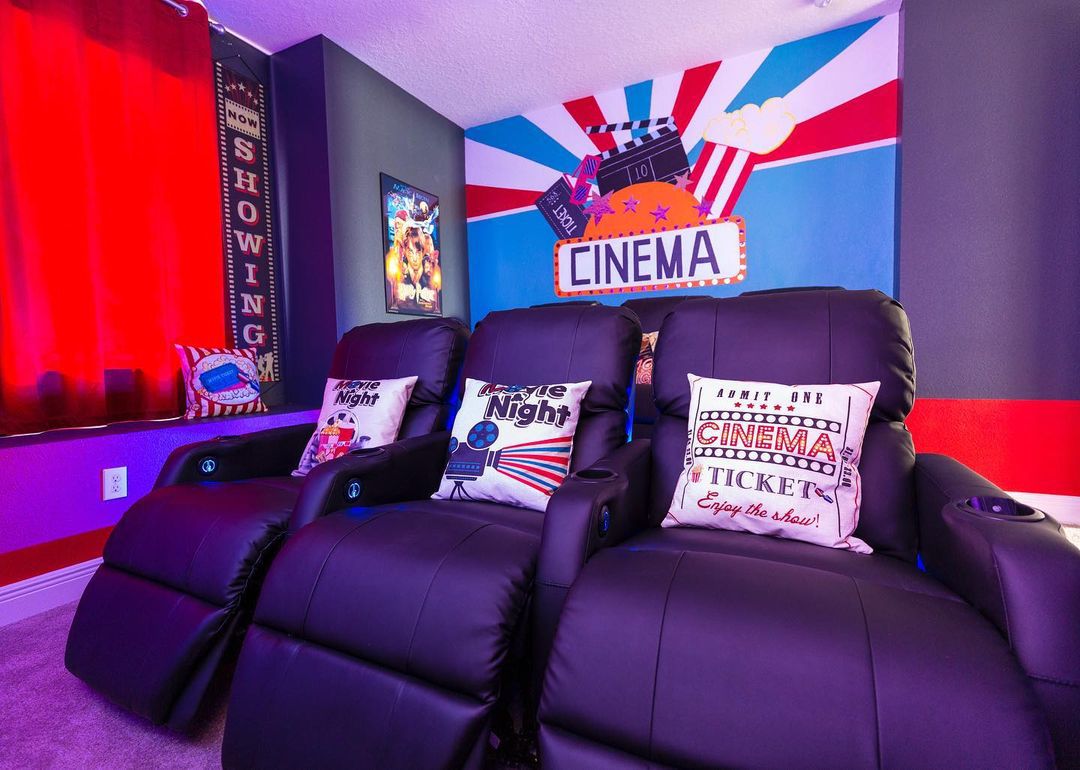 Heimkino rot