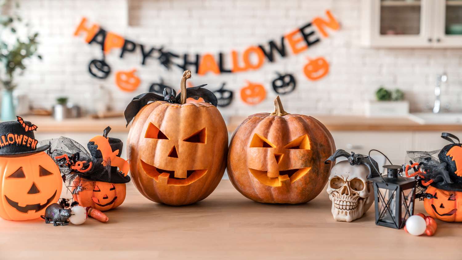 6 klassische Herbstdekorationen, die Innenarchitekten tatsächlich hassen (und niemals verwenden werden) 12 Halloween -Dekor