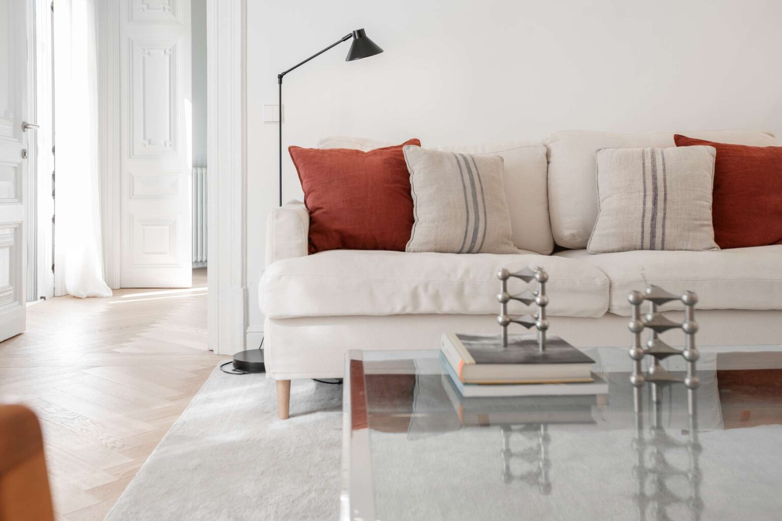 1743932369 6 Couch Stile die laut Designer so veraltet sind