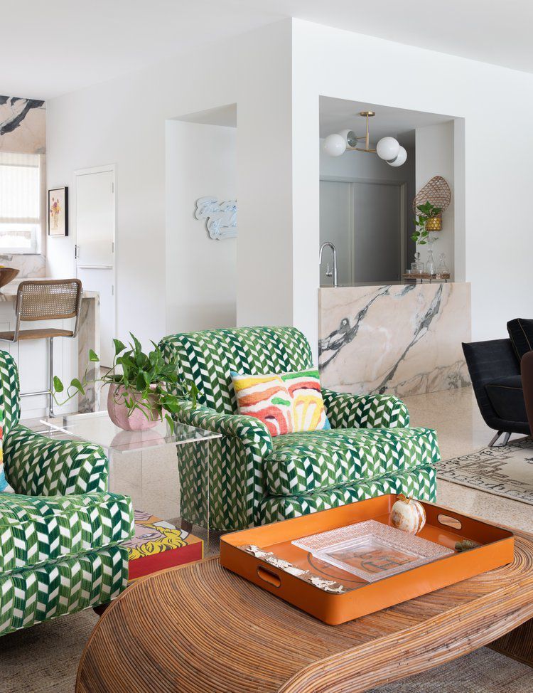 Clubstühle im Wohnzimmer