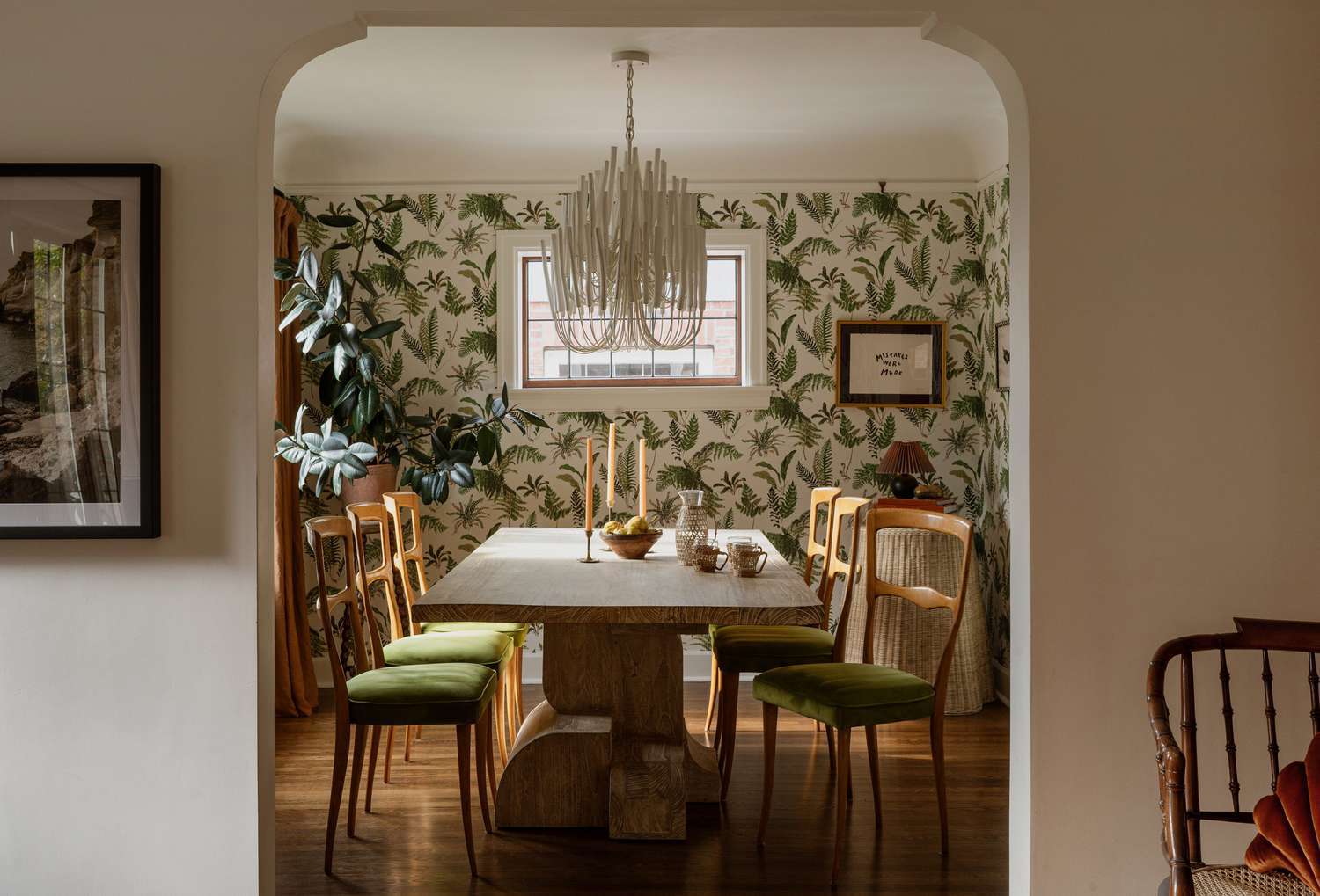 1745056322 Die Designer fuer Speisesaal Decors sind immer sparsam selbst fuer