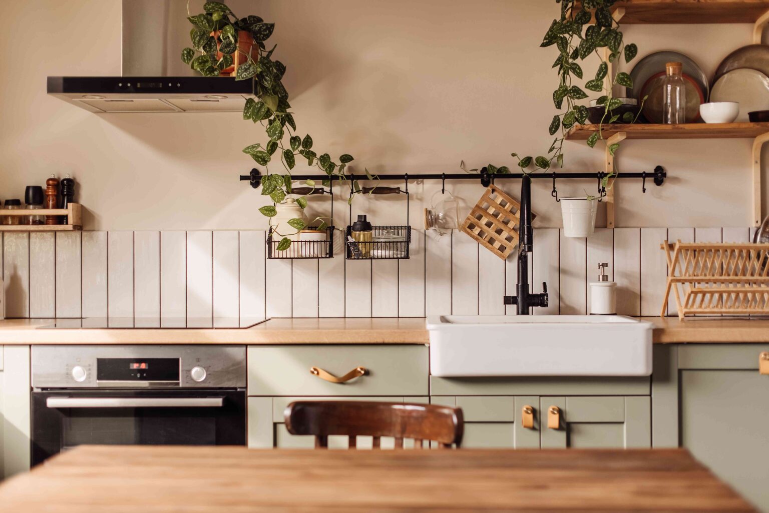 So fuegen Sie Vintage Decor Stuecke in Ihr modernes Zuhause