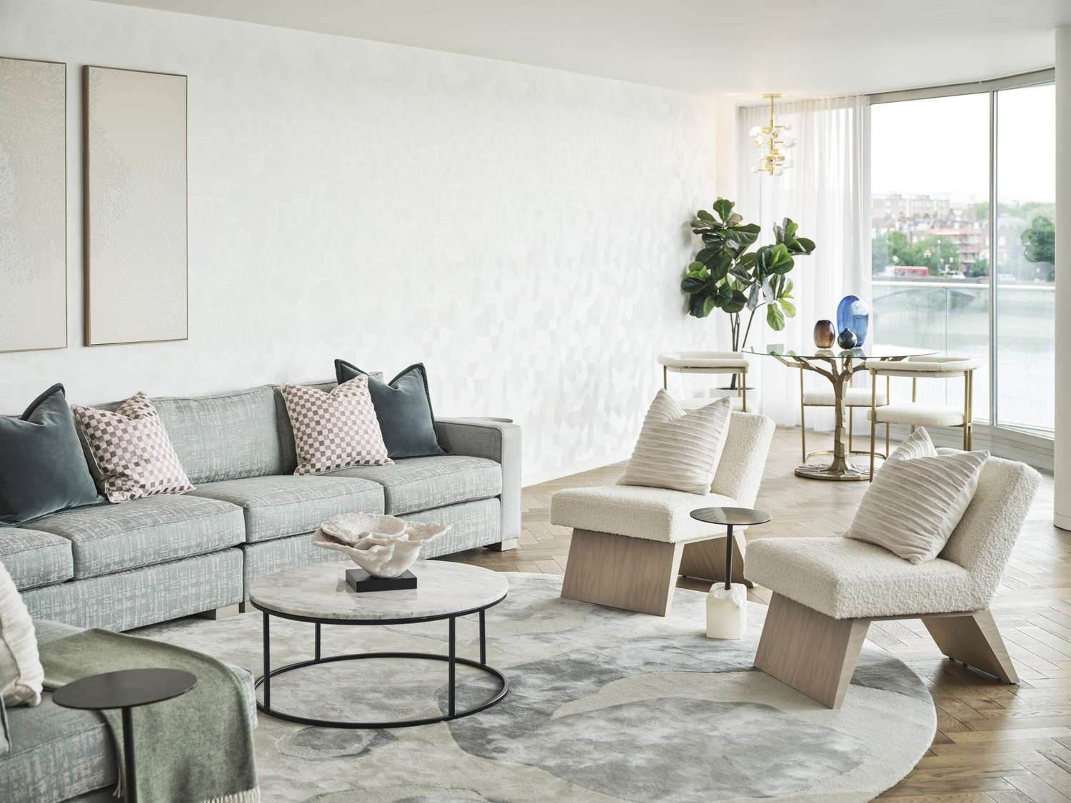 5 Heftklammern für Wohnzimmer, auf die Sie laut Designer niemals anspannen sollten 4 Erschwingliche Wohnzimmerdekorationsideen