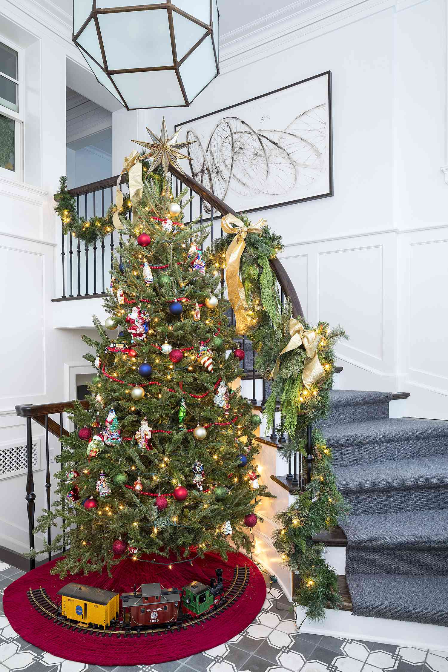 toy-themed christmas tree ideas