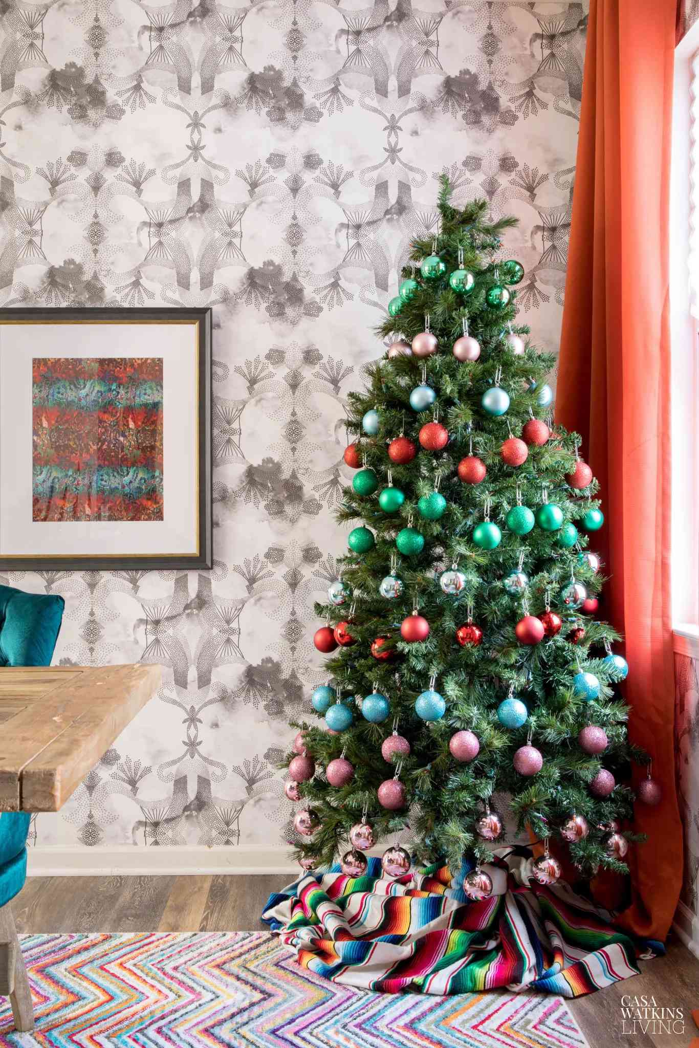 Christmas tree color palette ideas