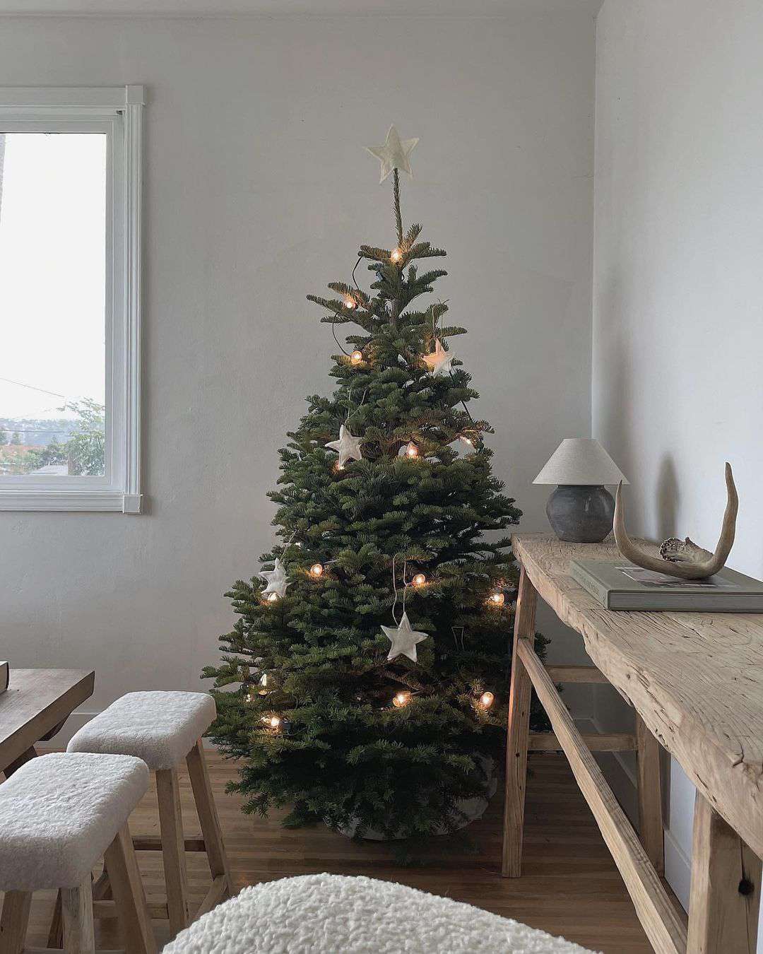 minimalist christmas tree ideas
