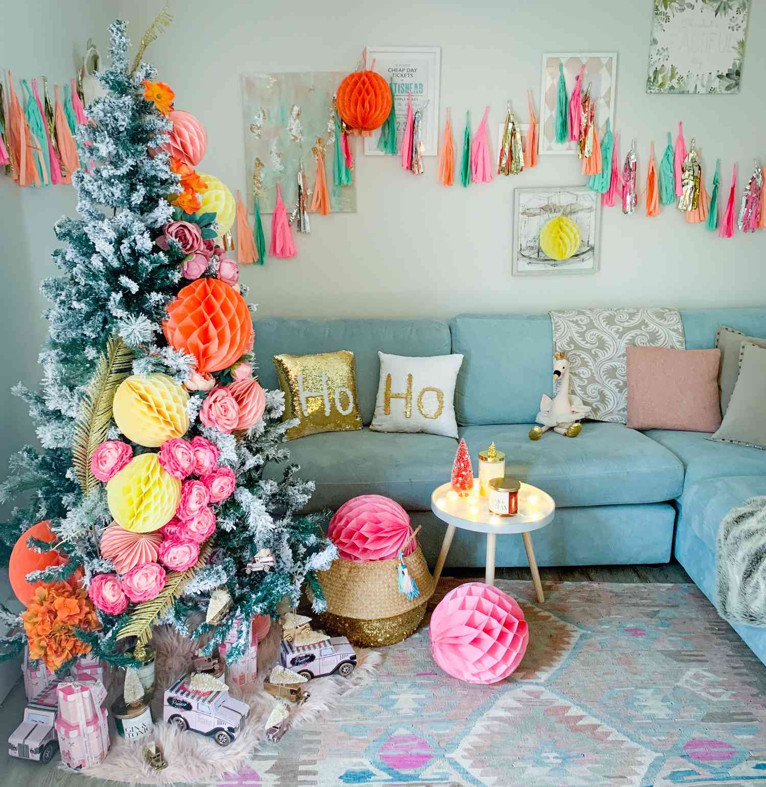 budget-friendly christmas tree ideas