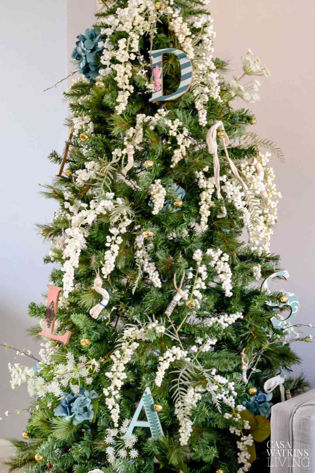 boho-style Christmas tree ideas