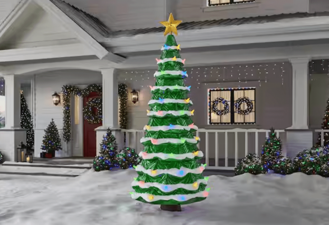 Keramische Weihnachtsbäume sind der nostalgische Dekor -Trend, den wir in dieser Saison brauchen 2 Cermamic Tree