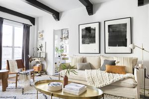 bequemes und gemütliches Wohnzimmer