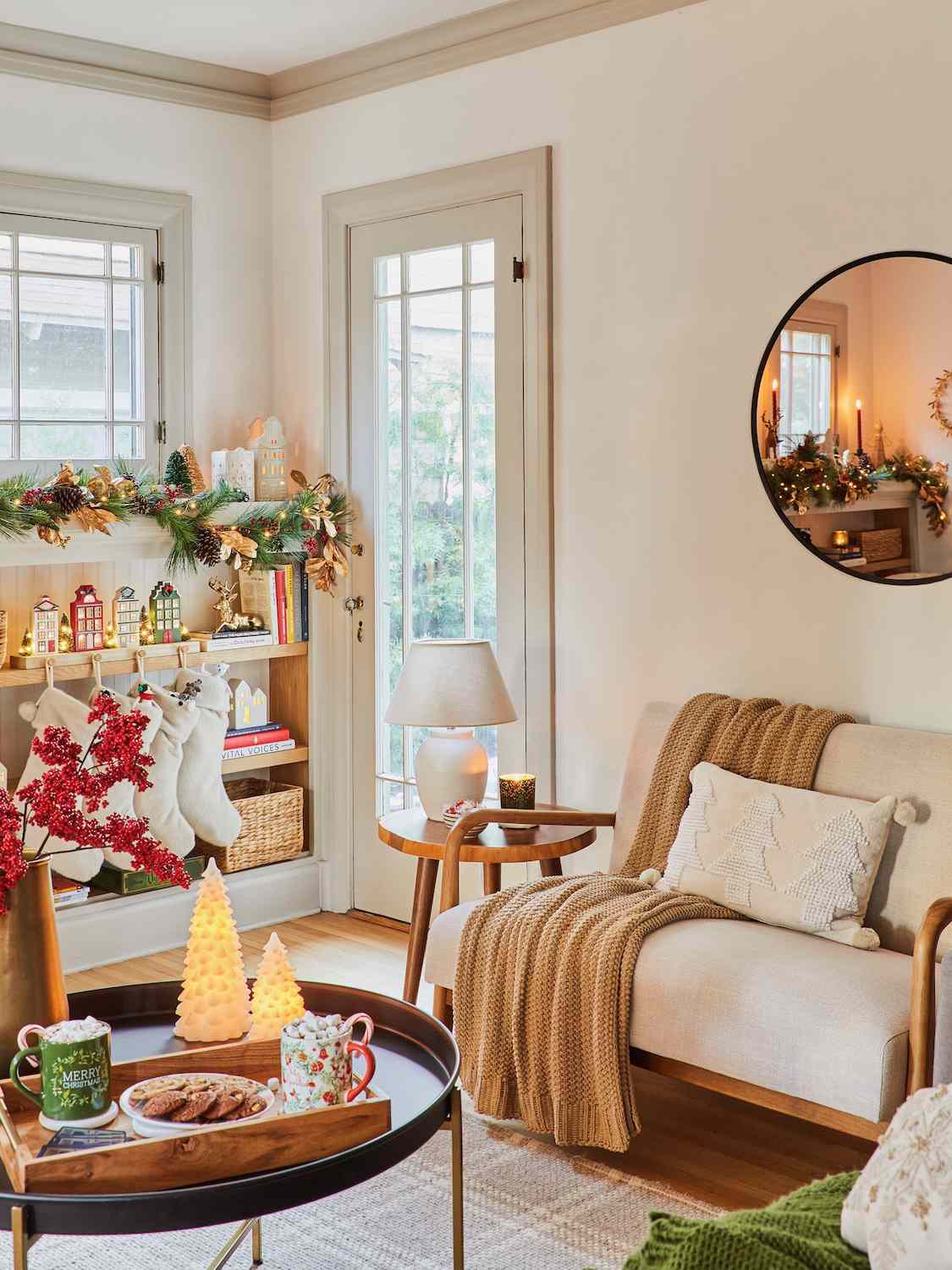 small space christmas decor ideas