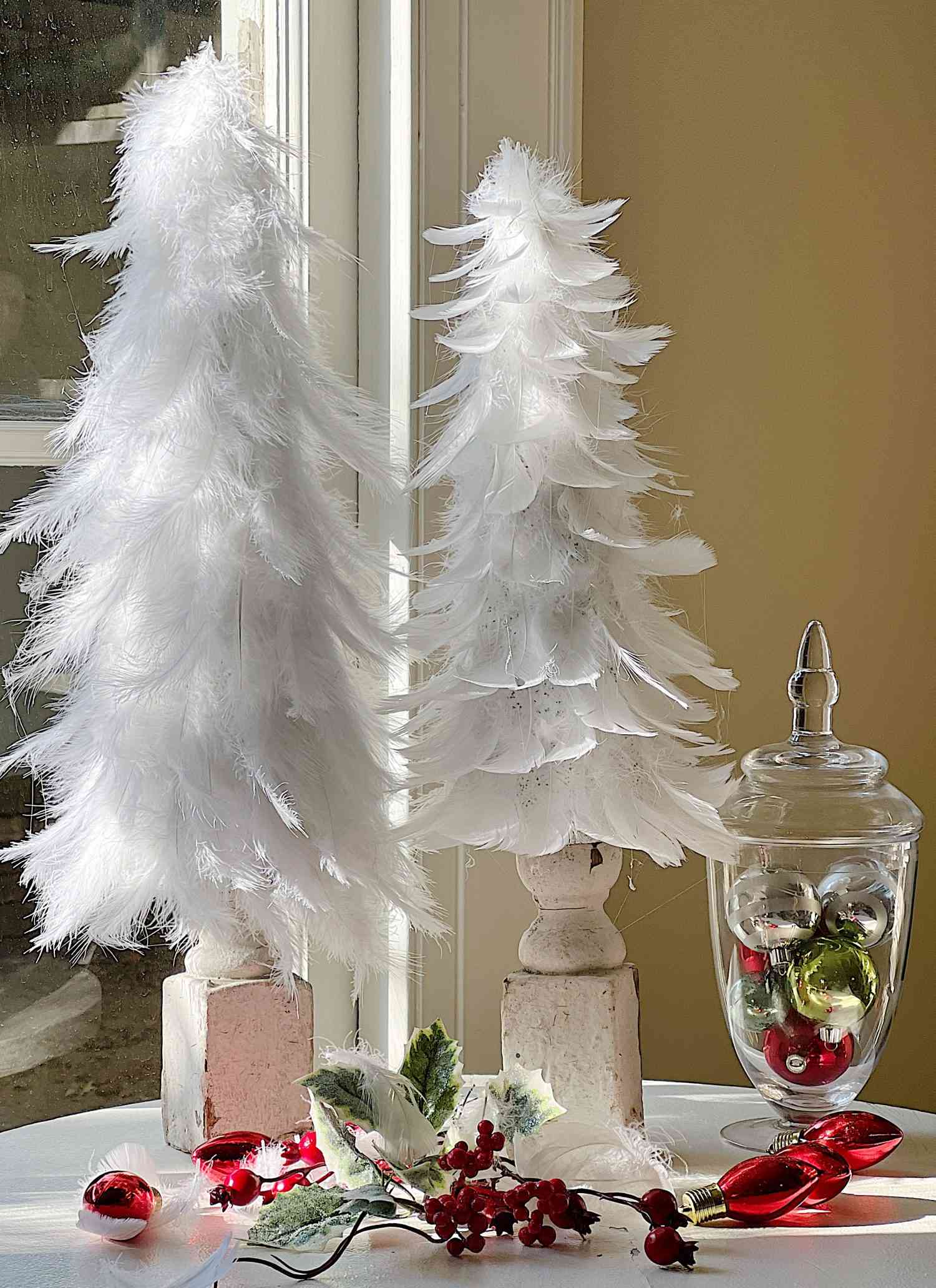 white feather christmas tree 