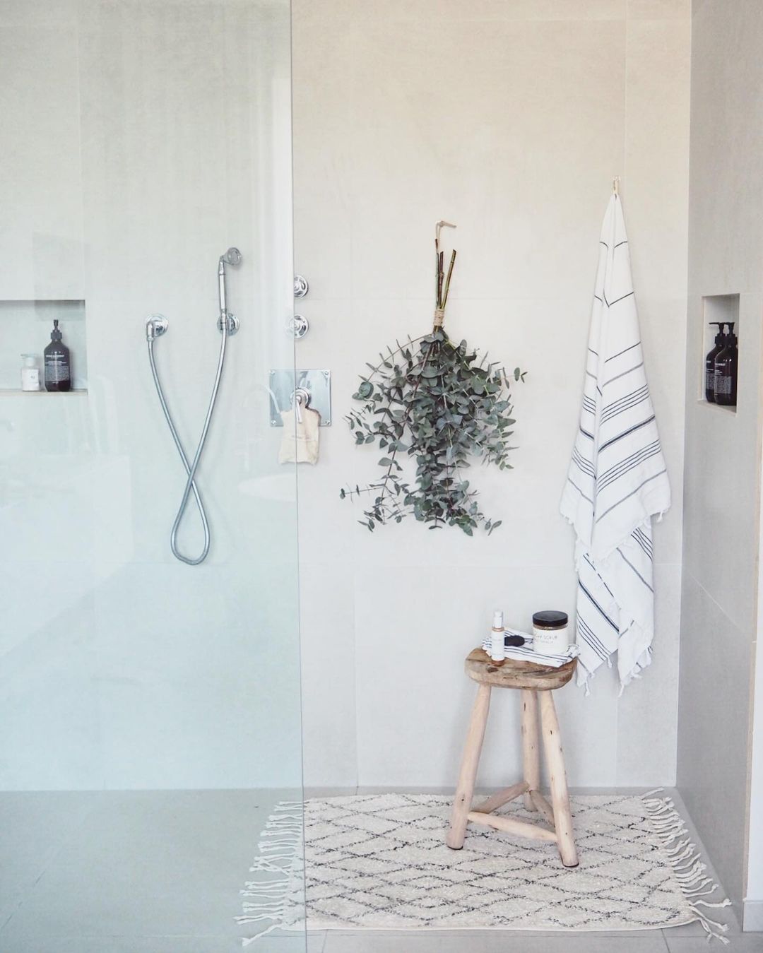 eucalyptus in shower