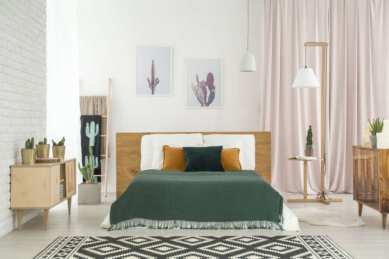 5 Teppichfehler, die Designern immer den Ick geben 2 Unsachgemäße Teppichplatzierung