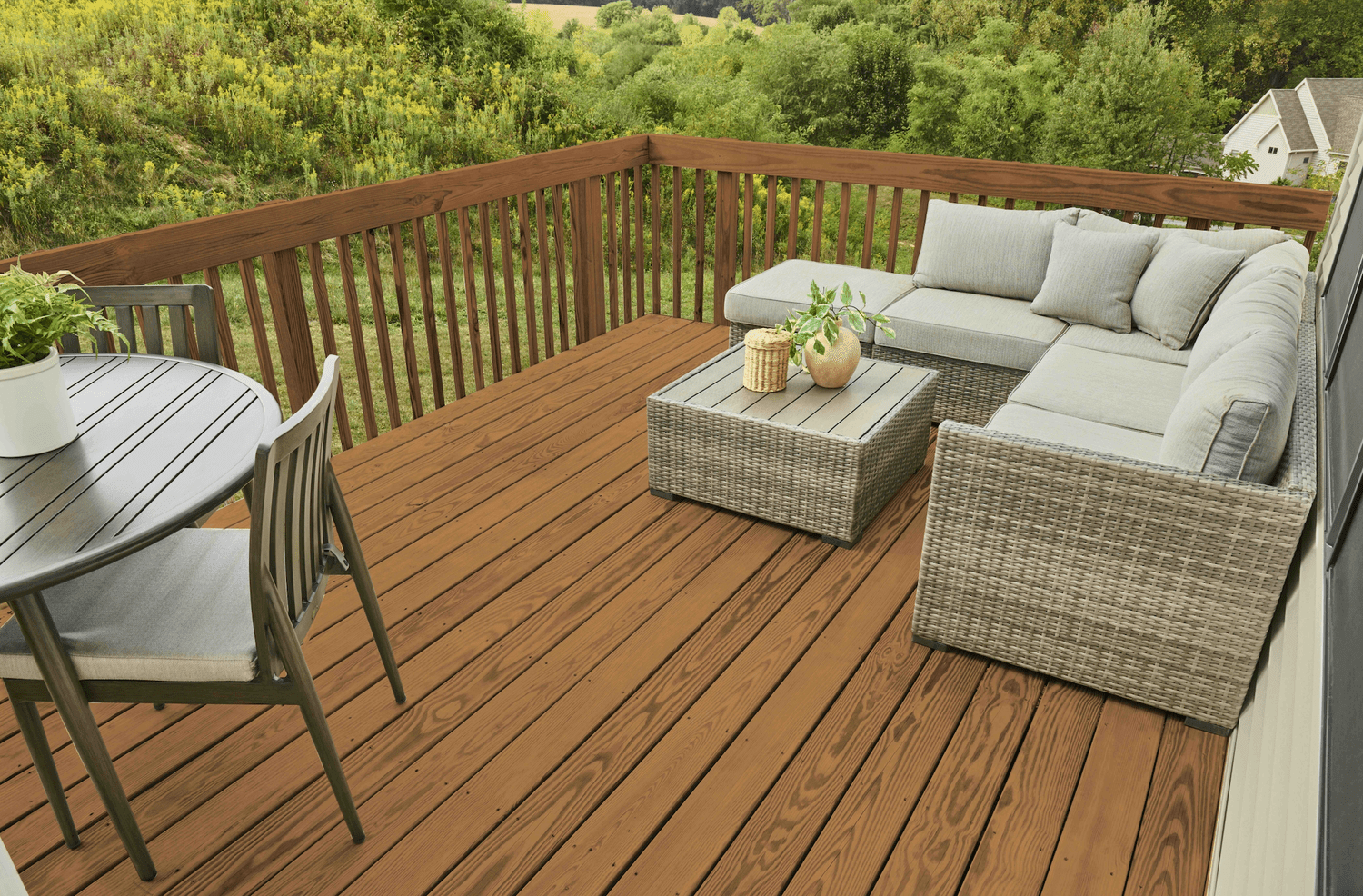 Need to Stain Your Deck? These Are the Top 4 Wood Stain Colors of the Year 2 Outdoor deck.