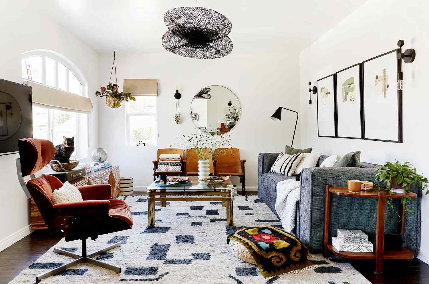 1751535760 128 Der richtige Weg um ein langes Wohnzimmer zu stylen