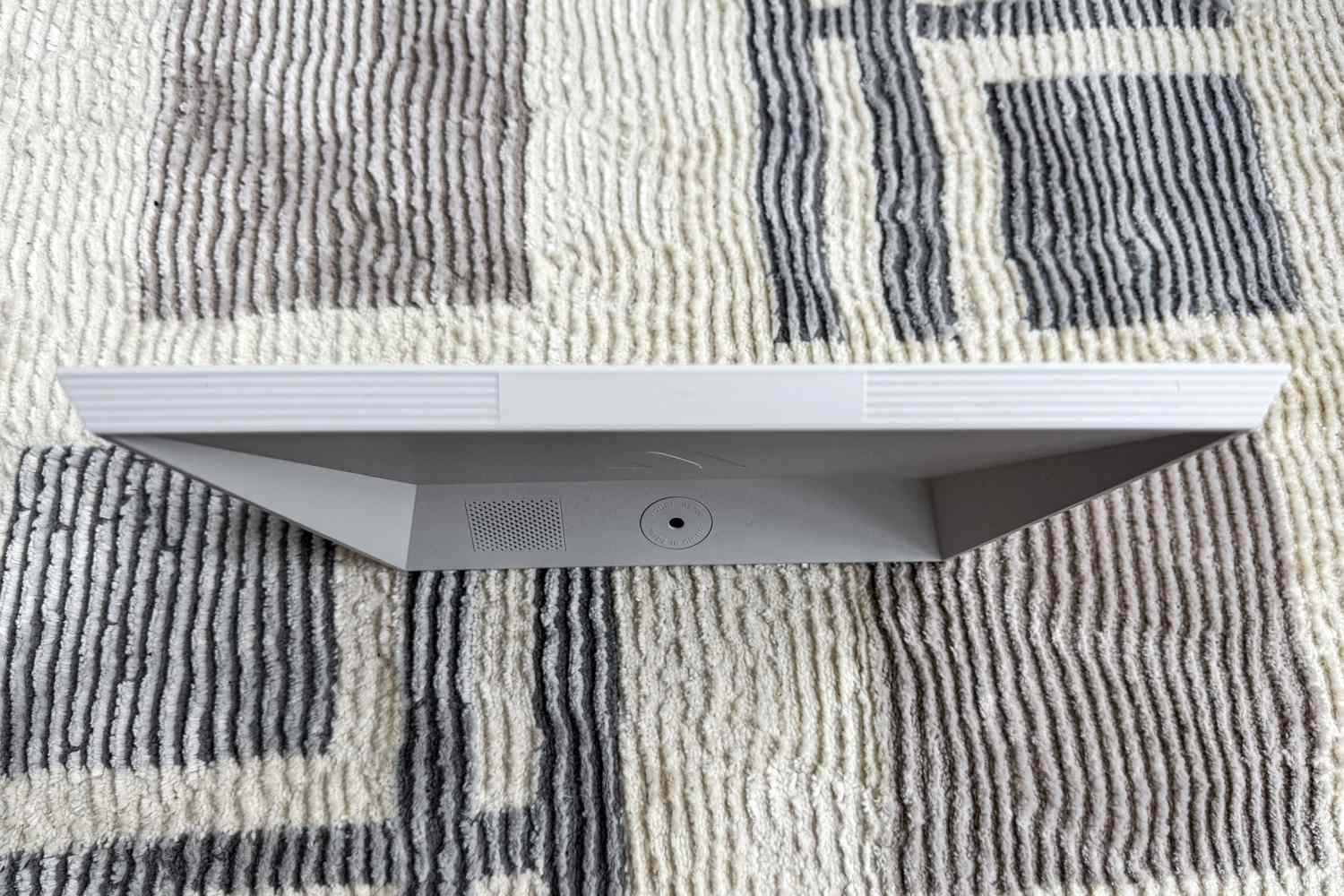 Luftaufsicht des Aura Carver Digital Photo Frame