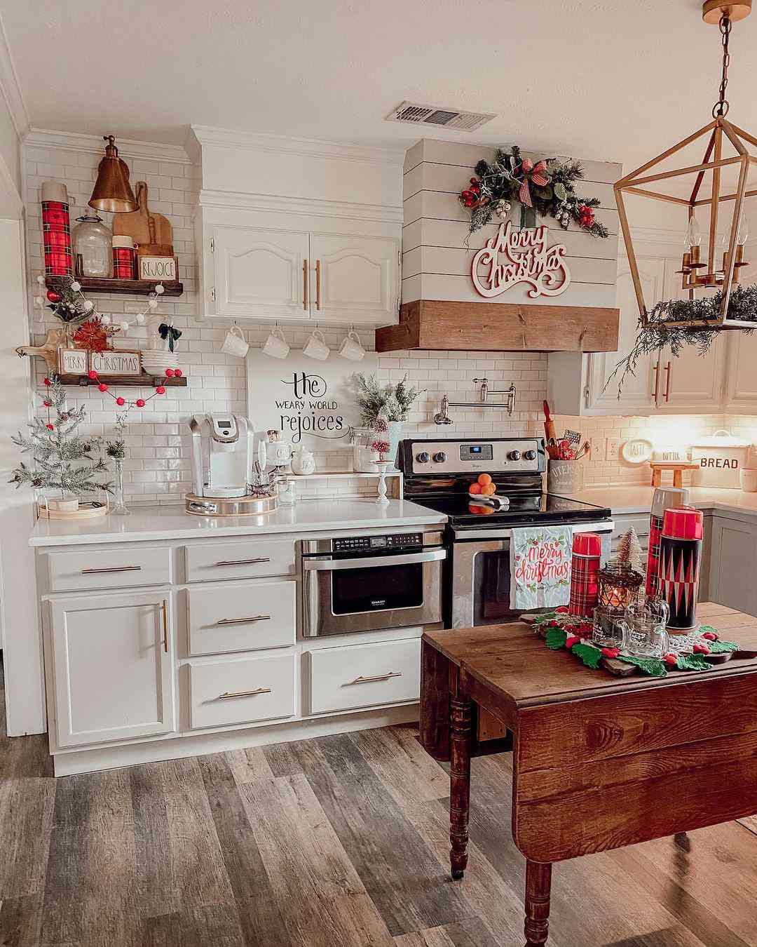 Christmas Red Kitchen