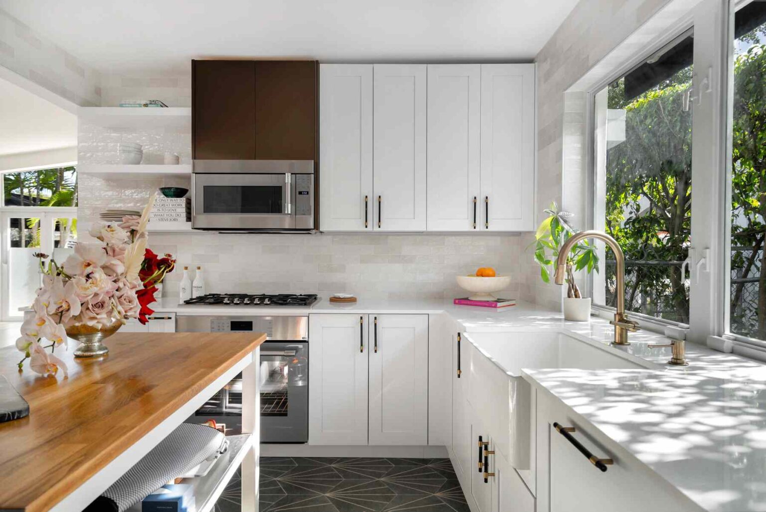 1753431950 6 kostenguenstige Kuechenschrank Upgrades die Ihren Platz sofort aktualisieren